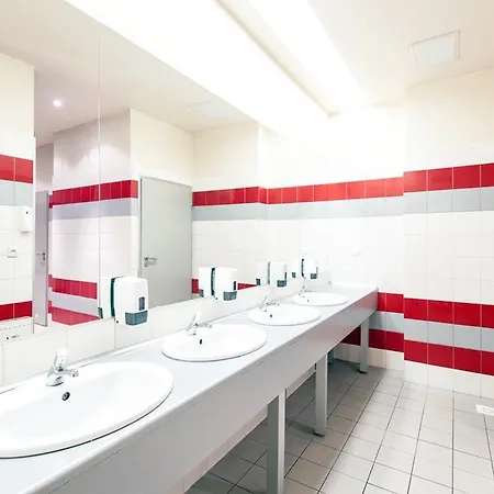 Melody Stary Rynek بيت شباب بوزنان