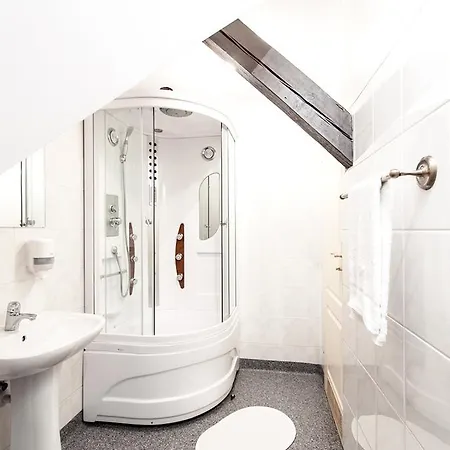 بيت شباب Melody Stary Rynek *