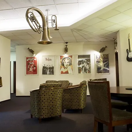 Melody Stary Rynek بيت شباب