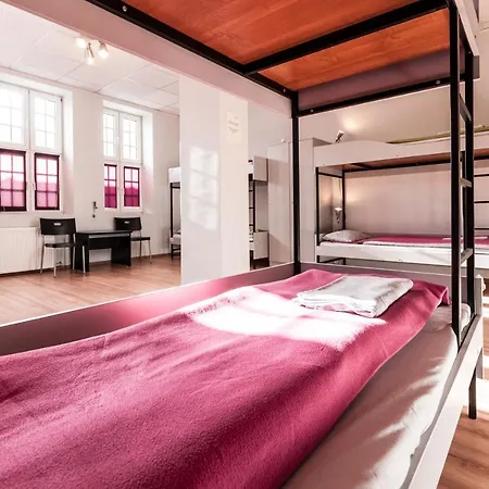 بيت شباب Melody Stary Rynek *