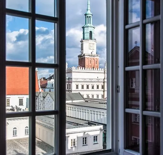 Melody Stary Rynek * Poznan