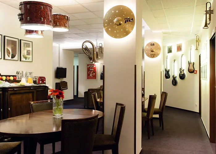 Melody Stary Rynek Vandrarhem *